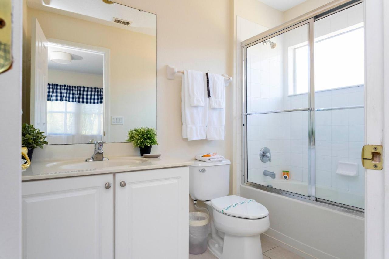 Holiday home Gorgeous 4 Bedroom W/ Pool Close To 920